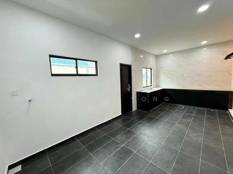 2-storey Terraced House for Sale in Skudai (Johor) - Joanne Yong - Kitchen - PropertyGuru.com.my
