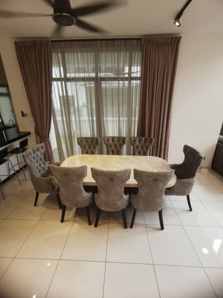 Rumah Berkembar untuk Disewa di 16 Sierra (Puchong) - Steve Tham - Dining Room - PropertyGuru.com.my