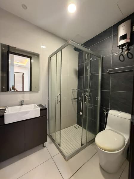 Kondominium untuk Disewa di Bay Point @ Country Garden Danga Bay - Vison Foo - Bathroom - PropertyGuru.com.my