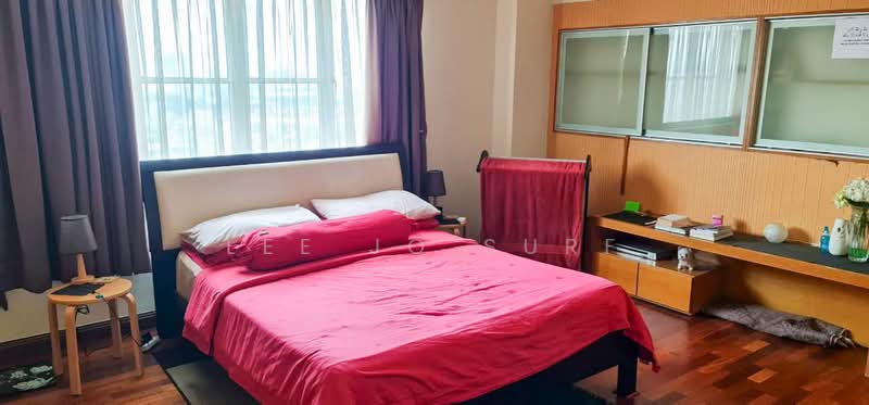 Kondominium untuk Dijual di The Boulevard - Lee Jo Surf - Bedroom - PropertyGuru.com.my
