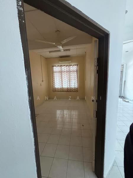 Rumah Teres 1 Tingkat untuk Dijual di Taman Tanjung (Port Dickson) - Hana Zaini - Interior - PropertyGuru.com.my