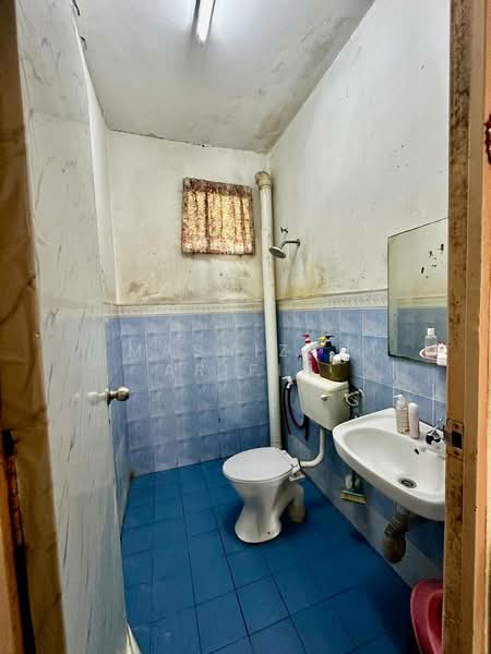 2-storey Terraced House for Sale in Jenjarom (Selangor) - Masnizah Arifin - Bathroom - PropertyGuru.com.my