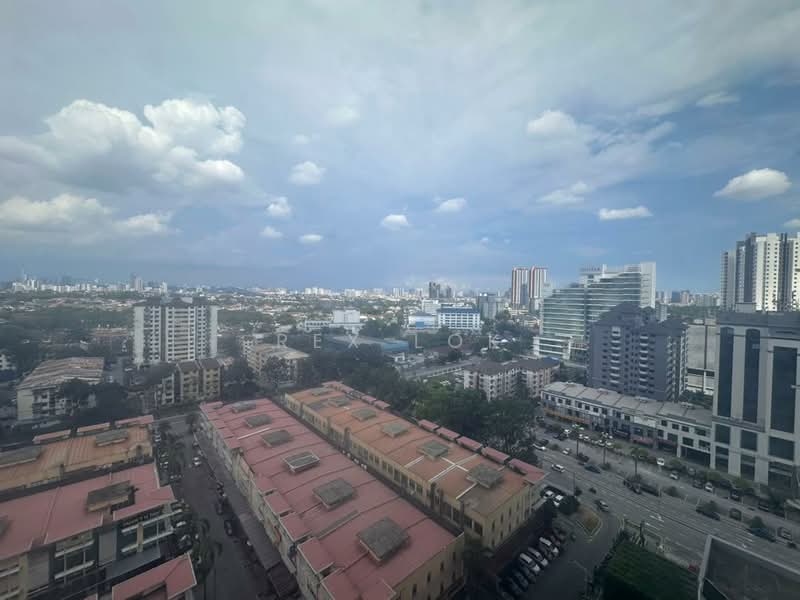 Servis Apartment untuk Disewa di Residential Suites @ HighPark - Rex Lok - View - PropertyGuru.com.my