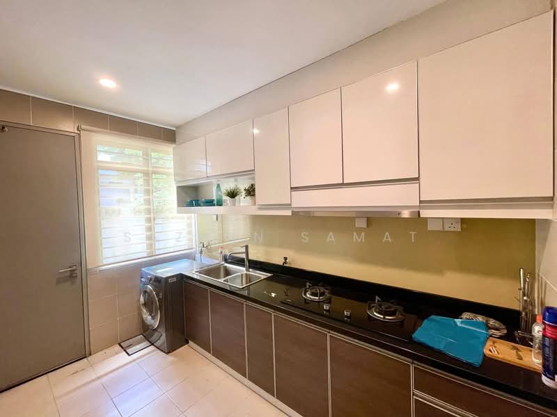 Zero-Lot Bungalow for Sale in Presint 16 (Putrajaya) - Sazuan Samat - Kitchen - PropertyGuru.com.my