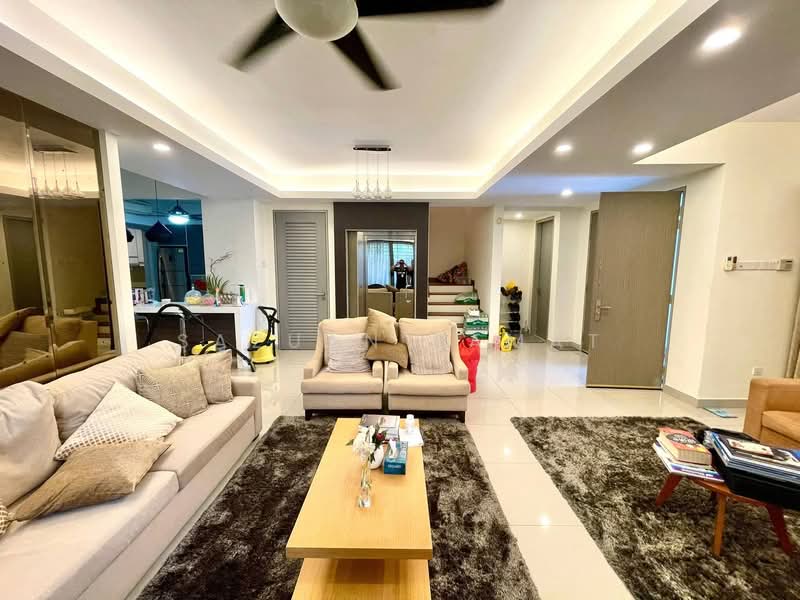 Zero-Lot Bungalow for Sale in Presint 16 (Putrajaya) - Sazuan Samat - Living Room - PropertyGuru.com.my