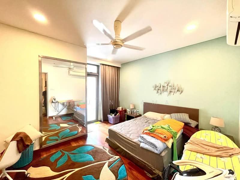Zero-Lot Bungalow for Sale in Presint 16 (Putrajaya) - Sazuan Samat - Bedroom - PropertyGuru.com.my