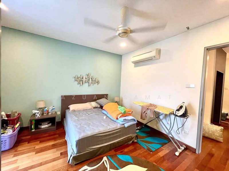 Zero-Lot Bungalow for Sale in Presint 16 (Putrajaya) - Sazuan Samat - Bedroom - PropertyGuru.com.my
