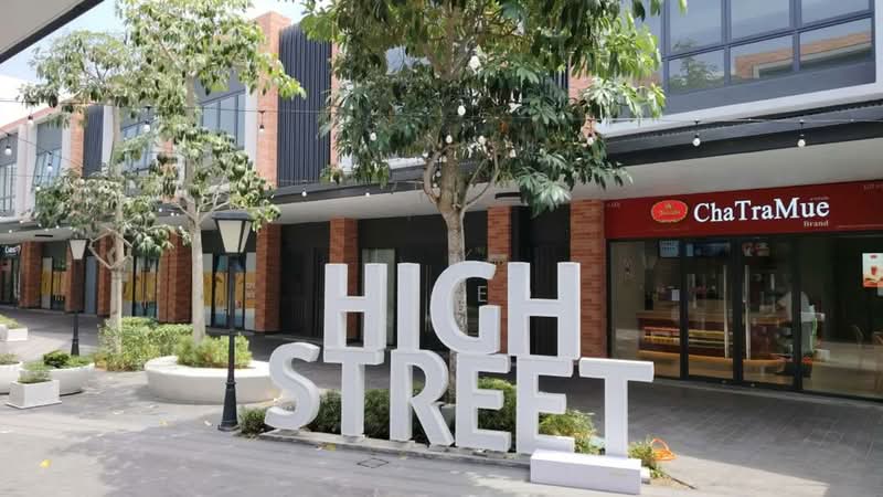 Shop for Rent in Bandar Gamuda Gardens (Rawang) - KS Yeo - Exterior - PropertyGuru.com.my