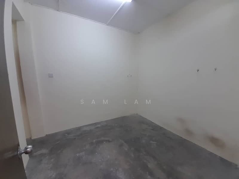 Rumah Flat untuk Dijual di Panorama Lapangan Perdana - Sam Lam - Interior - PropertyGuru.com.my
