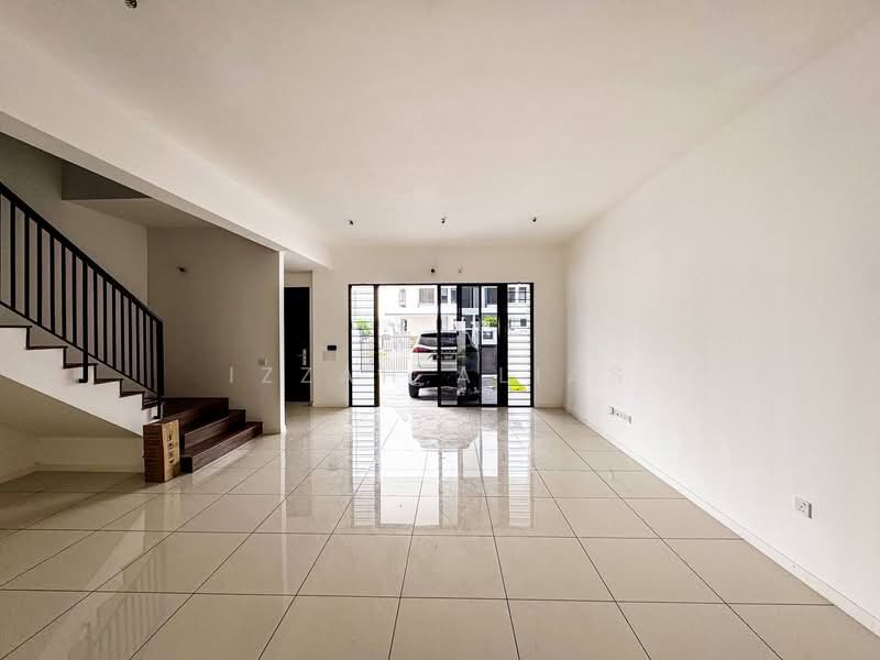 Rumah Teres 2 Tingkat untuk Dijual di Bandar Serenia (Dengkil) - Izzah Alias - PropertyGuru.com.my