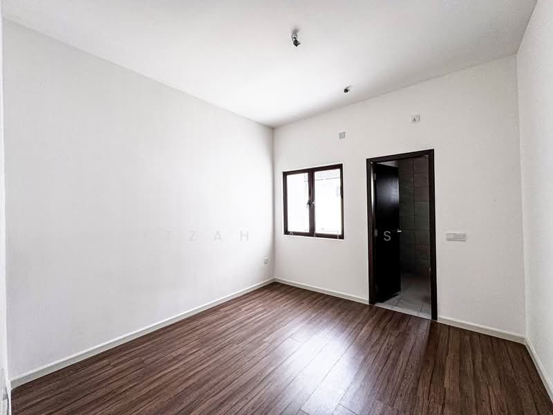 Rumah Teres 2 Tingkat untuk Dijual di Bandar Serenia (Dengkil) - Izzah Alias - PropertyGuru.com.my