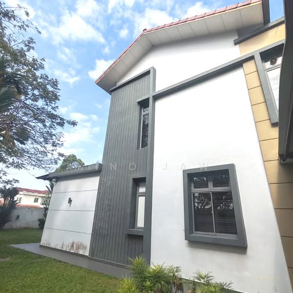 Semi-Detached House for Sale in Taman Impian Emas (Skudai) - Kino Jaw - PropertyGuru.com.my