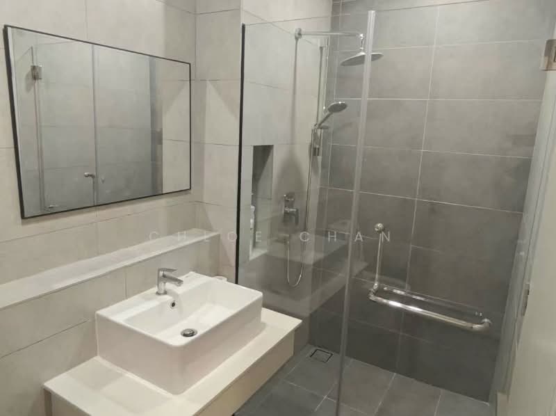 Servis Apartment untuk Disewa di SWNK Houze @ BBCC - Chloe Chan - Bathroom - PropertyGuru.com.my