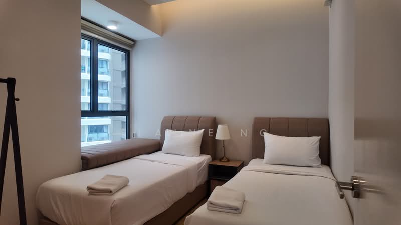 Kondominium untuk Dijual di Bay Point @ Country Garden Danga Bay - Elaine Ng - Bedroom - PropertyGuru.com.my