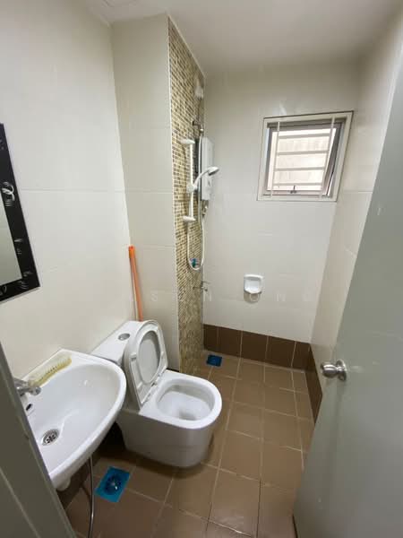 Condominium for Rent at Suasana Lumayan - Wilson Ong - Bathroom - PropertyGuru.com.my
