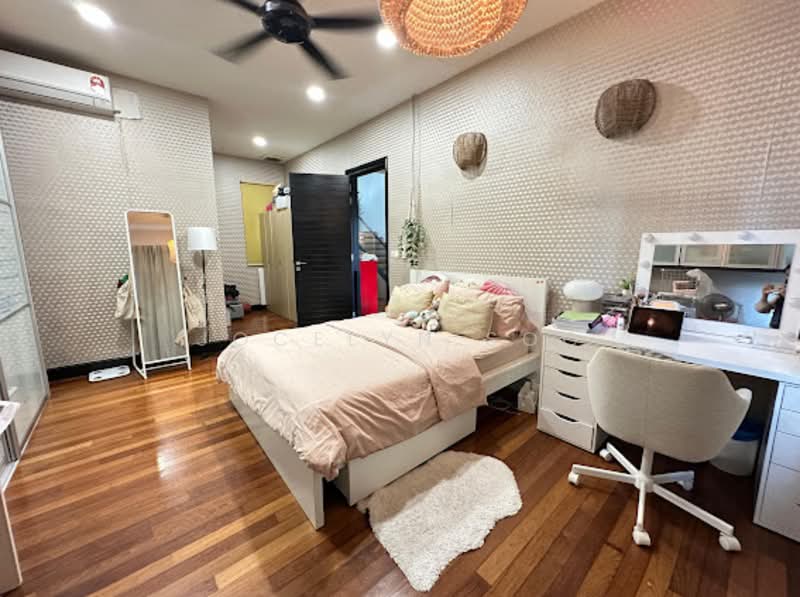 Rumah Berkembar untuk Dijual di Duta Tropika (Batu) - Jocelyn Soo - Bedroom - PropertyGuru.com.my