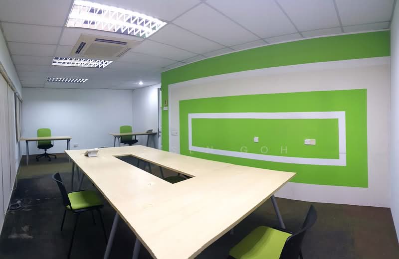 Kedai / Pejabat untuk Dijual di Petaling Jaya (Selangor) - Han Sen Goh - Staff/CEO room - PropertyGuru.com.my