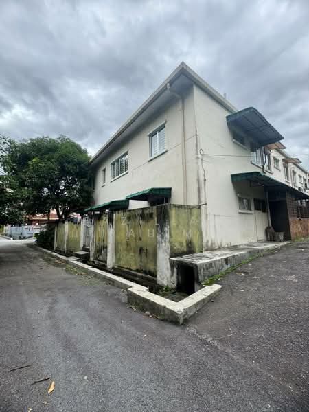 Rumah Teres untuk Dijual di Taman Sri Kejora (Kajang) - Fazillah Rahim - Exterior - PropertyGuru.com.my