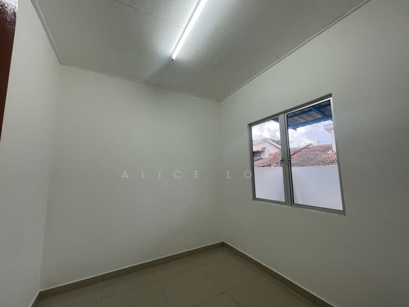 1-storey Terraced House for Sale in Bukit Sentosa (Rawang) - Alice Low - Interior - PropertyGuru.com.my