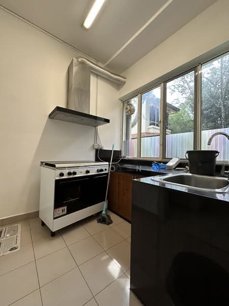 2-storey Terraced House for Sale in Desa Parkcity (Kuala Lumpur) - Echo Ng - Kitchen - PropertyGuru.com.my