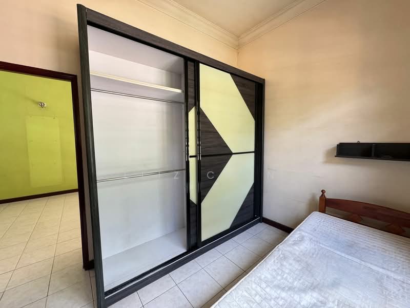 Townhouse for Sale in Kuala Selangor (Selangor) - Eliz Chan - Bedroom - PropertyGuru.com.my