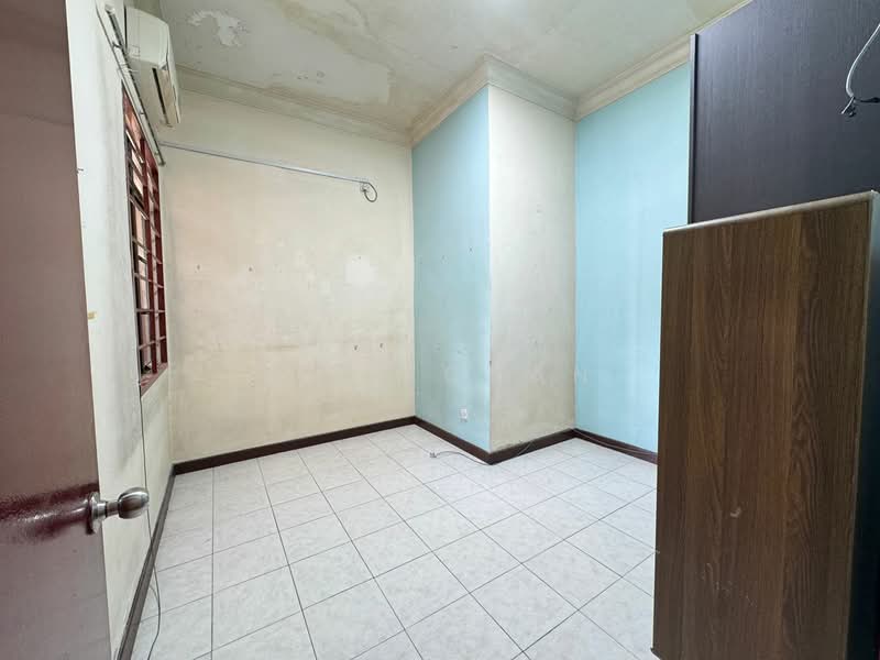 Townhouse for Sale in Kuala Selangor (Selangor) - Eliz Chan - Interior - PropertyGuru.com.my