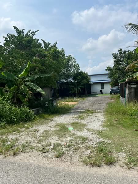 Tanah Pertanian untuk Dijual di Kampung Jalan Kebun (Shah Alam) - Khairul Zainal - Exterior - PropertyGuru.com.my