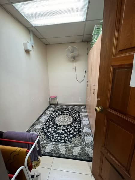 Shop for Sale in Taman Molek (Johor Bahru) - Ruby Teow - Interior - PropertyGuru.com.my