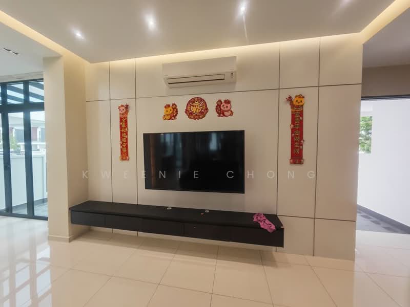 2-storey Terraced House for Sale in Eco Forest (Semenyih) - Kweenie Chong - Living Room - PropertyGuru.com.my