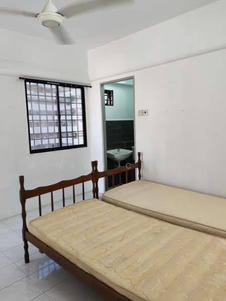 Pangsapuri untuk Disewa di Eastern Court - Winson Chong - Bedroom - PropertyGuru.com.my