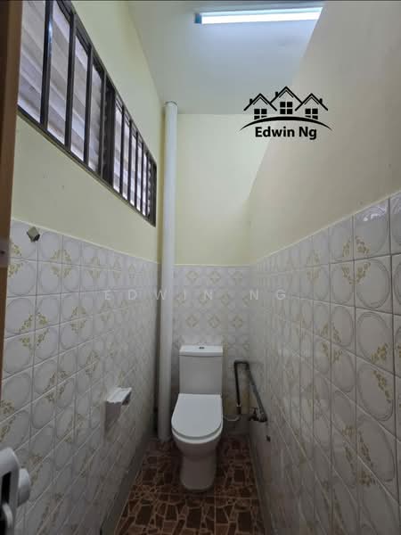 Rumah Kluster untuk Dijual di Taman Sri Rambai (Bukit Mertajam) - Edwin Ng - Bathroom - PropertyGuru.com.my