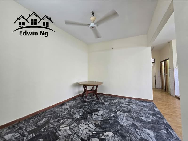 Rumah Kluster untuk Dijual di Taman Sri Rambai (Bukit Mertajam) - Edwin Ng - Living Room - PropertyGuru.com.my