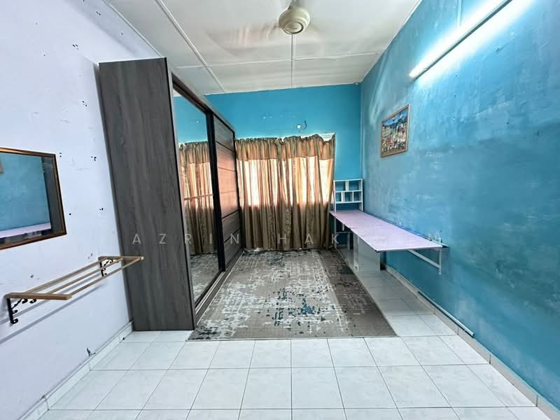 Terraced House for Sale in Taman Bayu Perdana (Klang) - Nazrin Hakimin - Bedroom - PropertyGuru.com.my