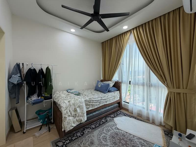 Condominium for Rent at Brezza Hill - Zulhaikal Asmadee - Bedroom - PropertyGuru.com.my