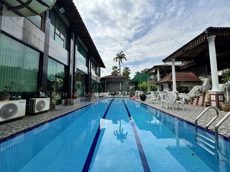 Bungalow for Sale in Country Heights (Kajang) - Muhammed Nazri bin Mustapha - Exterior - PropertyGuru.com.my