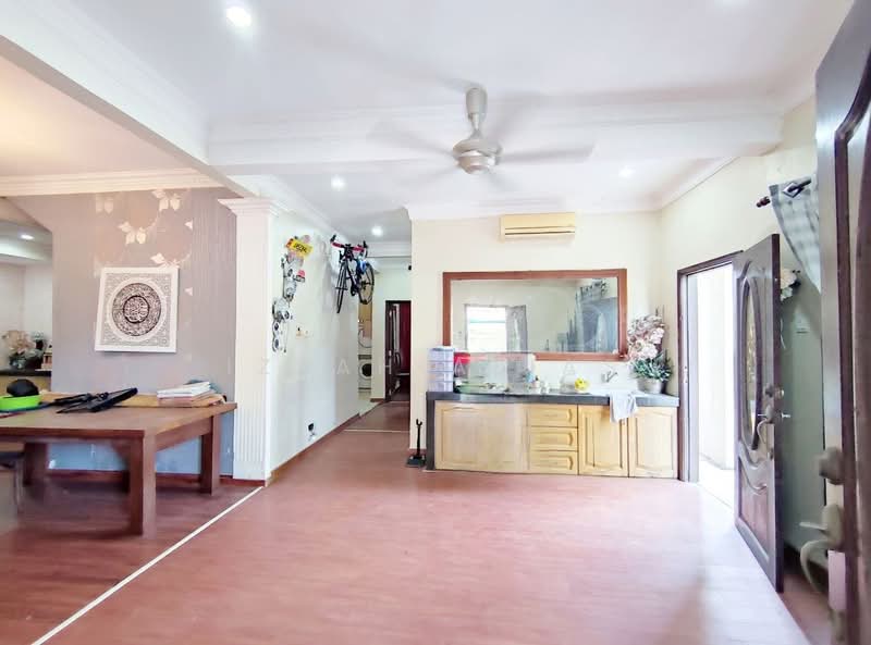 2-storey Terraced House for Sale in Bandar Nusaputra (Puchong) - Izzah Alias - PropertyGuru.com.my