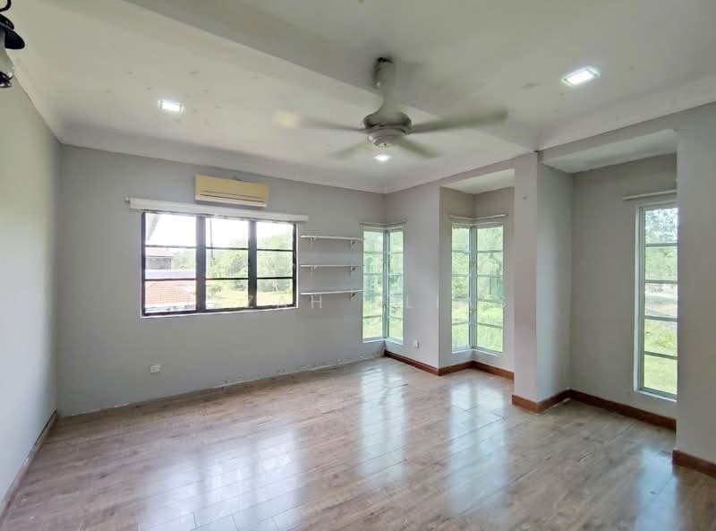 2-storey Terraced House for Sale in Bandar Nusaputra (Puchong) - Izzah Alias - PropertyGuru.com.my