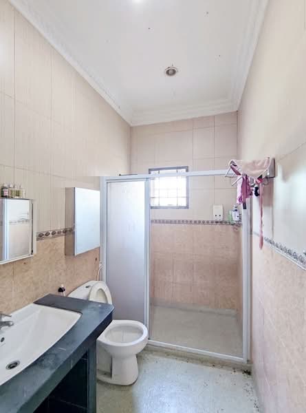 2-storey Terraced House for Sale in Bandar Nusaputra (Puchong) - Izzah Alias - PropertyGuru.com.my