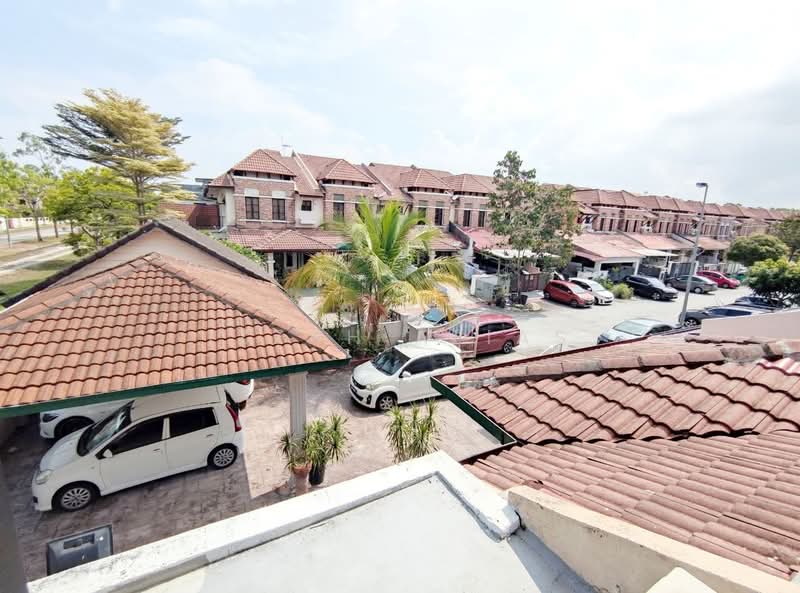 2-storey Terraced House for Sale in Bandar Nusaputra (Puchong) - Izzah Alias - PropertyGuru.com.my