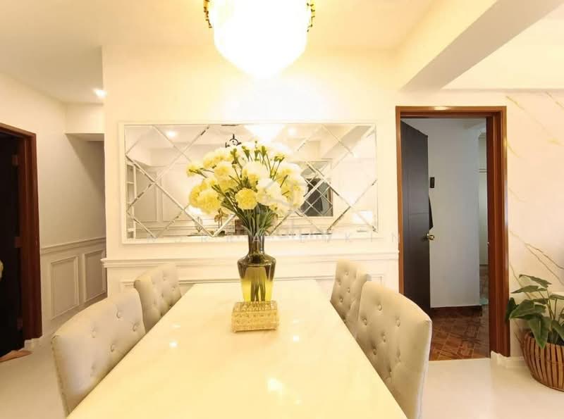 Kondominium untuk Dijual di Danau Idaman - Nurra Eikin - Dining Room - PropertyGuru.com.my