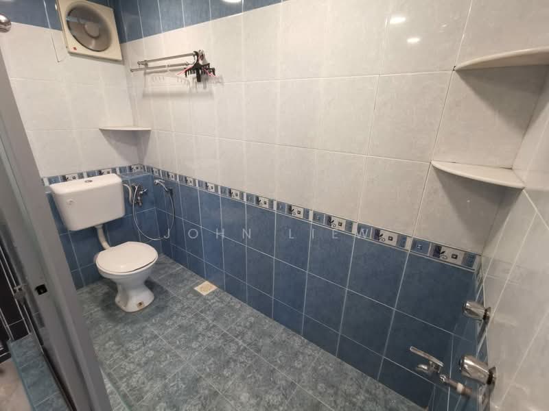 Pangsapuri untuk Disewa di Pangsapuri Seri Pinang - John Liew - Bathroom - PropertyGuru.com.my