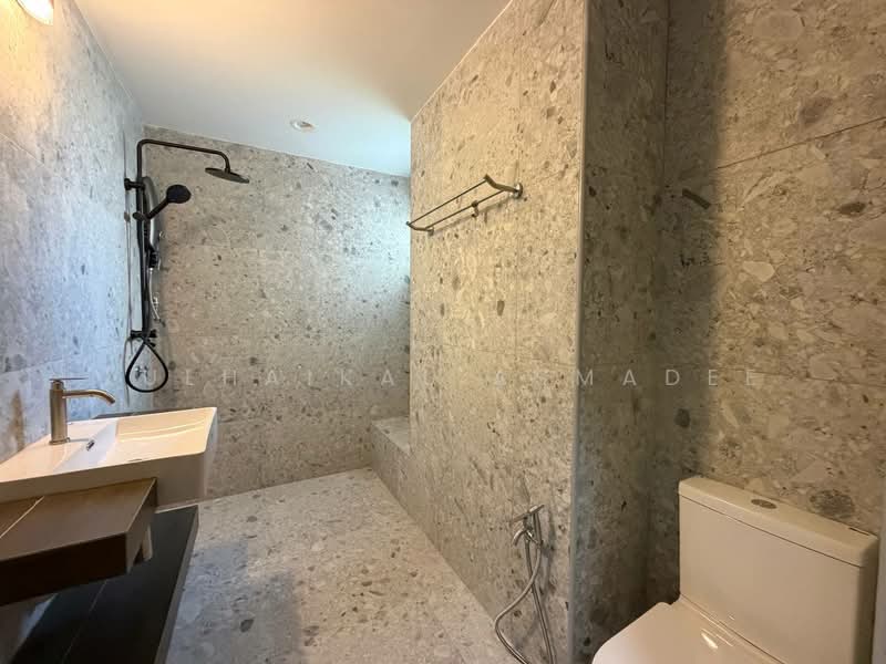 Kondominium untuk Disewa di Antah Tower - Zulhaikal Asmadee - Bathroom - PropertyGuru.com.my
