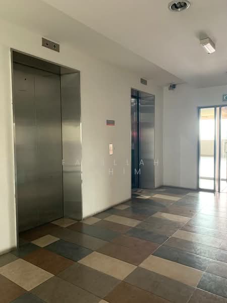 Servis Apartment untuk Disewa di Menara Suria (V12) - Fazillah Rahim - Corridor - PropertyGuru.com.my