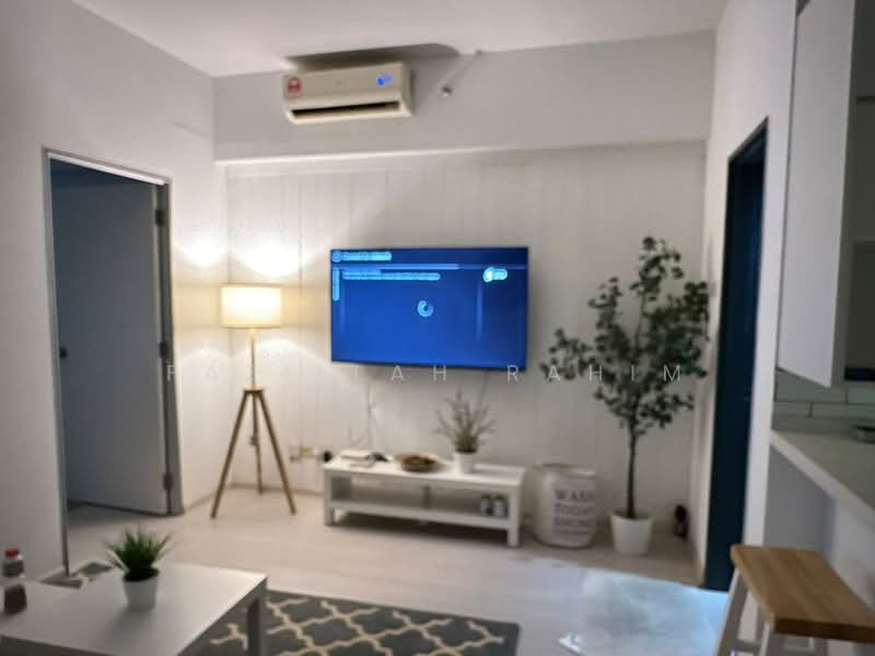 Servis Apartment untuk Disewa di Menara Suria (V12) - Fazillah Rahim - Living Room - PropertyGuru.com.my