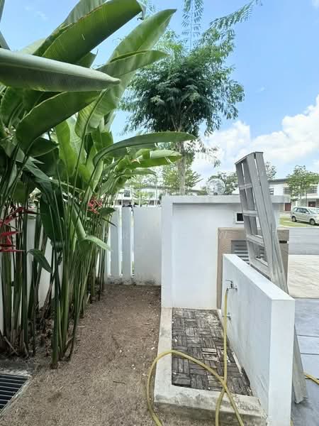Rumah Berkembar untuk Disewa di Bandar Tropicana Aman (Telok Panglima Garang) - Sara Low - Exterior - PropertyGuru.com.my