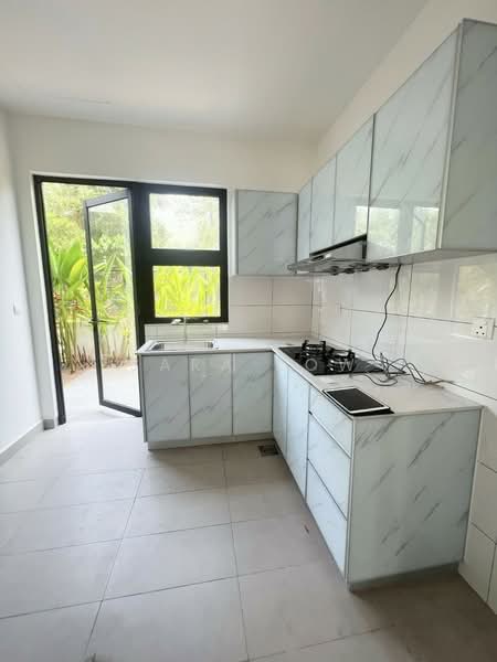 Rumah Berkembar untuk Disewa di Bandar Tropicana Aman (Telok Panglima Garang) - Sara Low - Kitchen - PropertyGuru.com.my