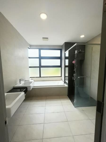Rumah Berkembar untuk Disewa di Bandar Tropicana Aman (Telok Panglima Garang) - Sara Low - Bathroom - PropertyGuru.com.my