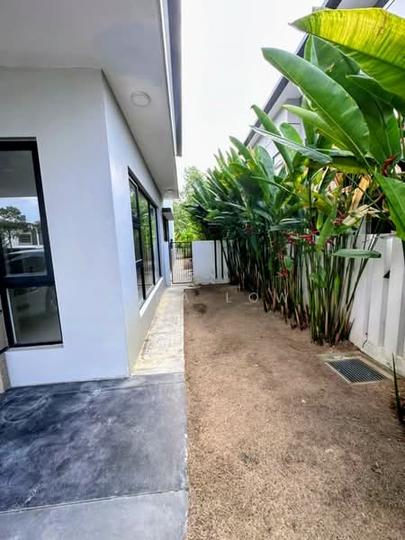 Rumah Berkembar untuk Disewa di Bandar Tropicana Aman (Telok Panglima Garang) - Sara Low - Exterior - PropertyGuru.com.my