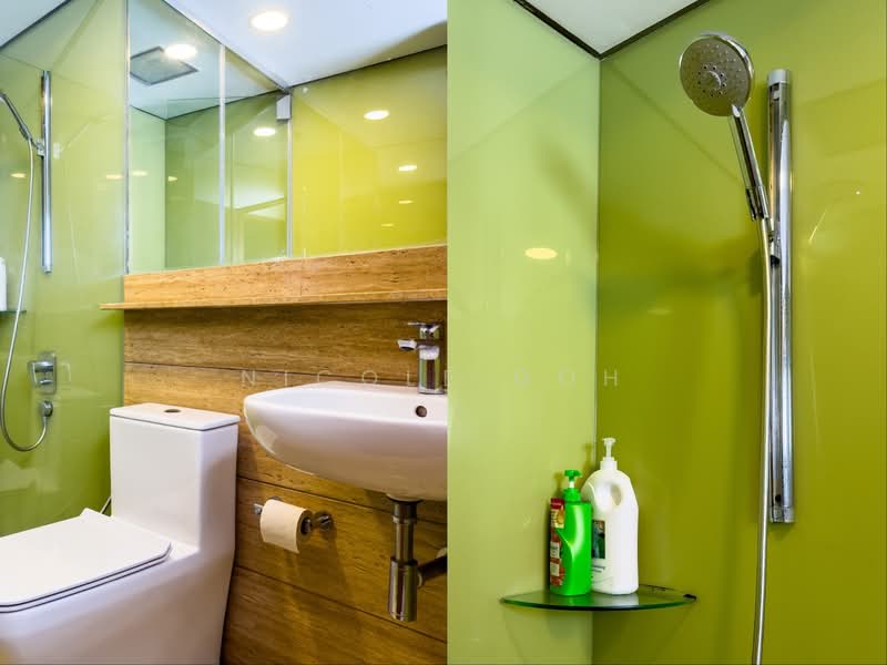 Service Residence for Sale at Sky Suites @ KLCC - Nicole Goh - Bathroom - PropertyGuru.com.my
