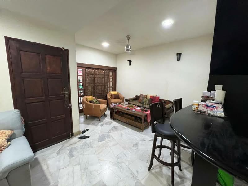 Rumah Teres 2.5 Tingkat untuk Dijual di Ampang Jaya (Ampang) - Amin Azlan - Living Room - PropertyGuru.com.my